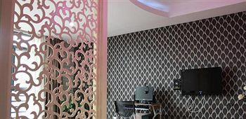 Bofeng Apartment Hotel - Кунмин Екстериор снимка
