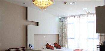 Bofeng Apartment Hotel - Кунмин Екстериор снимка