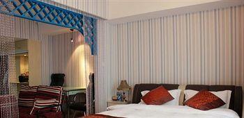 Bofeng Apartment Hotel - Кунмин Екстериор снимка